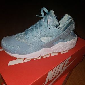 Womens Nike Air Huarache